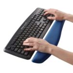 FELLOWES PLUSH TOUCH KEYBOARD WRIST REST