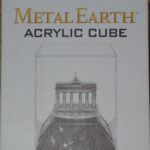 METAL EARTH ACRYLIC CUBE