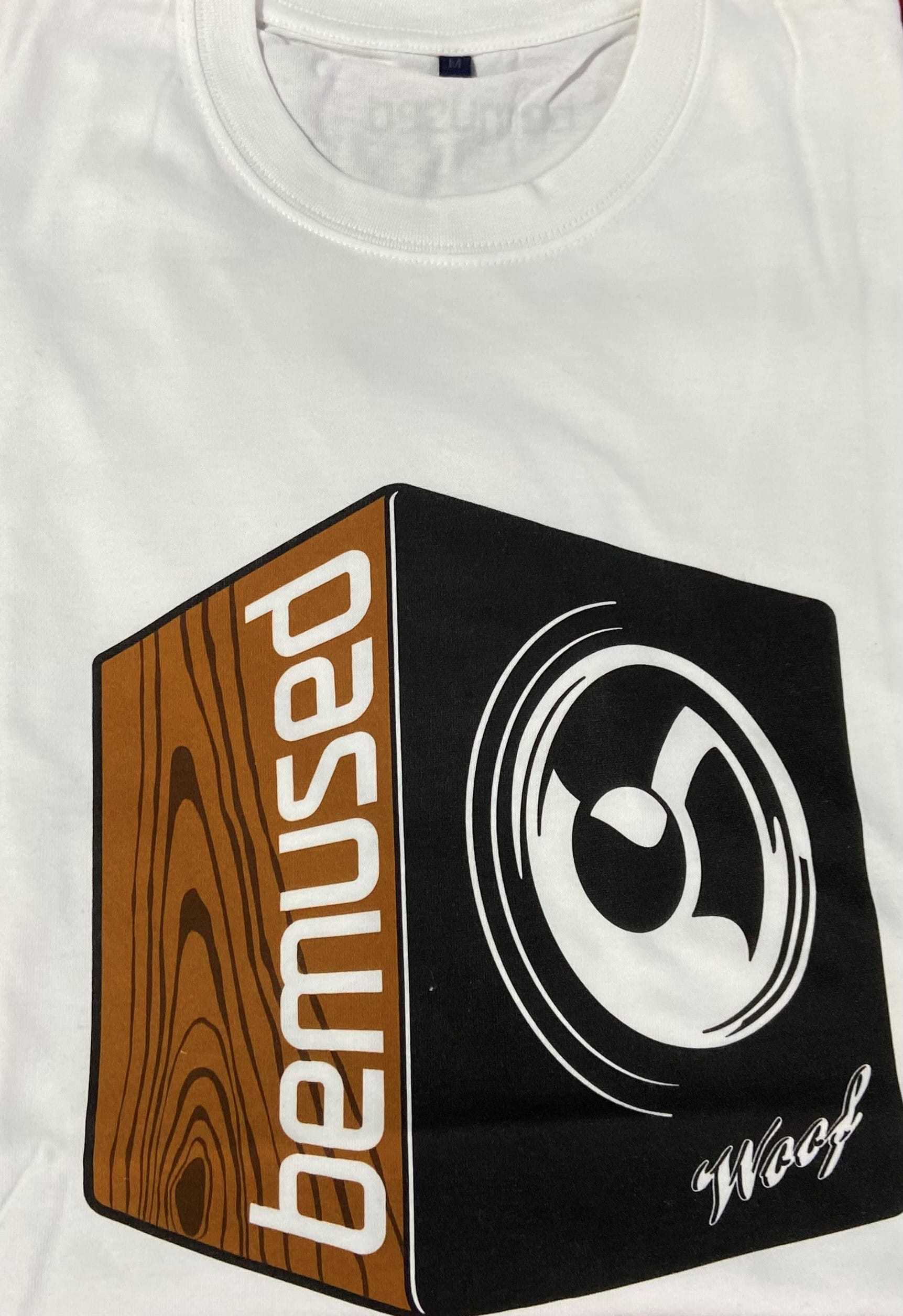 54907.jpg BEMUSED WITH DESIGN WHITE TSHIRT XL - Image 1