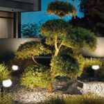 REXER Outdoor Natural White IP65 LED Solar Spotlight with Spike 2000mAh - Image 3