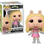 FUNKO POP! TELEVISION: MUPPETS FIRST MATE PIGGY FIGURE